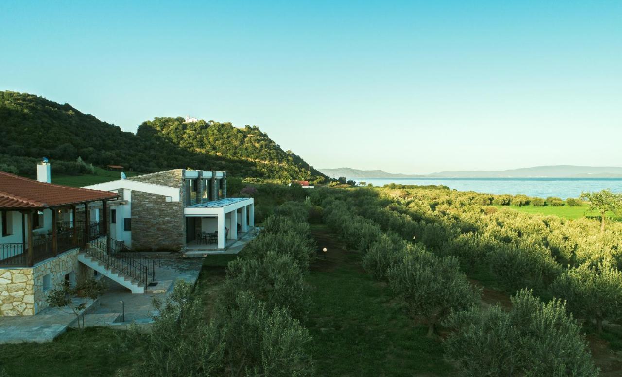 Casa Del Olivar Develíkia Exterior photo